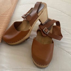 MIA Tan Leather Clogs